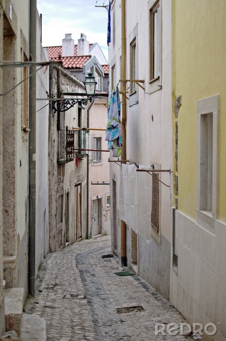 Bild Alte Gasse in Lissabon
