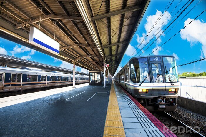 Bild Alter Zug am Bahnhof in China