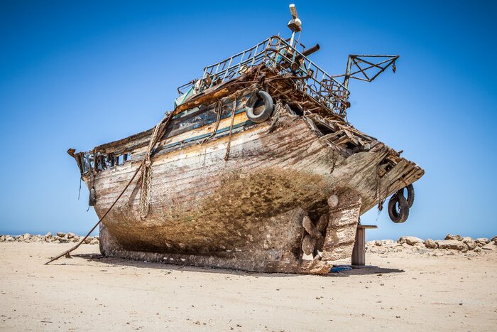 Bild Altes Schiff am Ufer