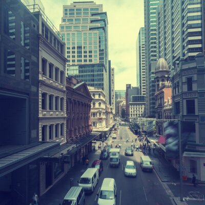 Bild Australien Sydney und Straße zwischen Wolkenkratzern