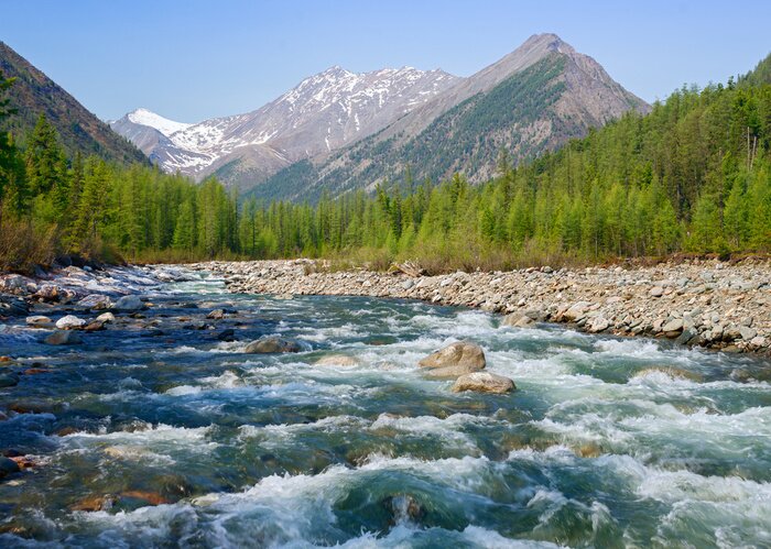 Bild Azurblaue Gewässer des Bergflusses