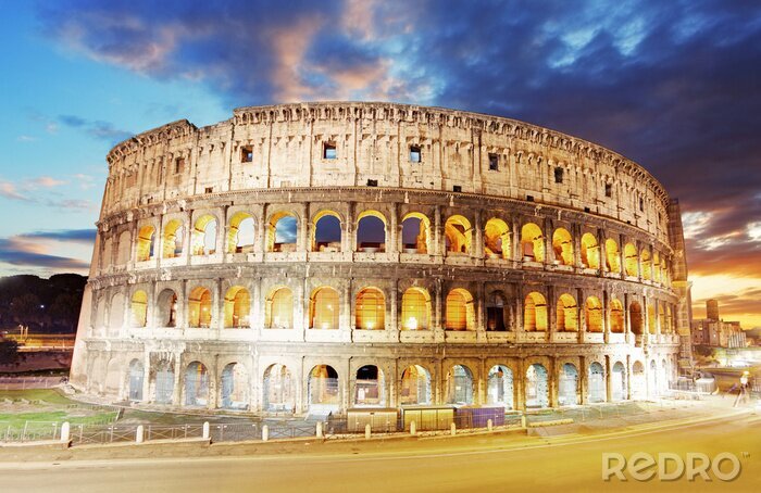 Bild Beleuchtetes Kolosseum in Rom