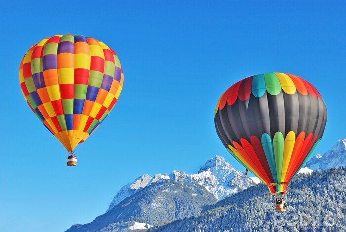 Bild Berge und Heissluftballons