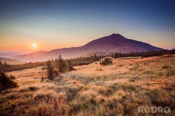 Bild Berglandschaft bei Tagesanbruch