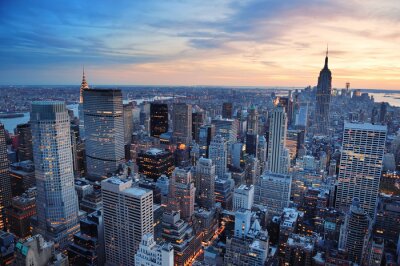 Breitwand-Sonnenuntergang in New York City