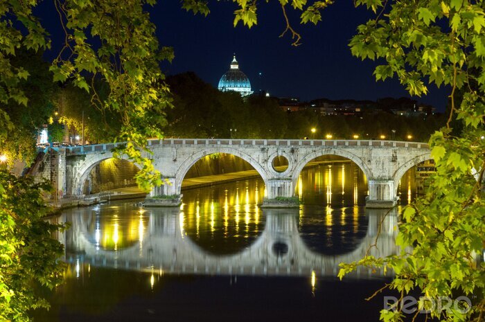 Bild Brücke in der Nacht in Rom