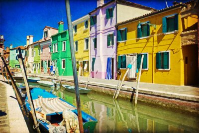 Bunte Häuser am venezianischen Kanal