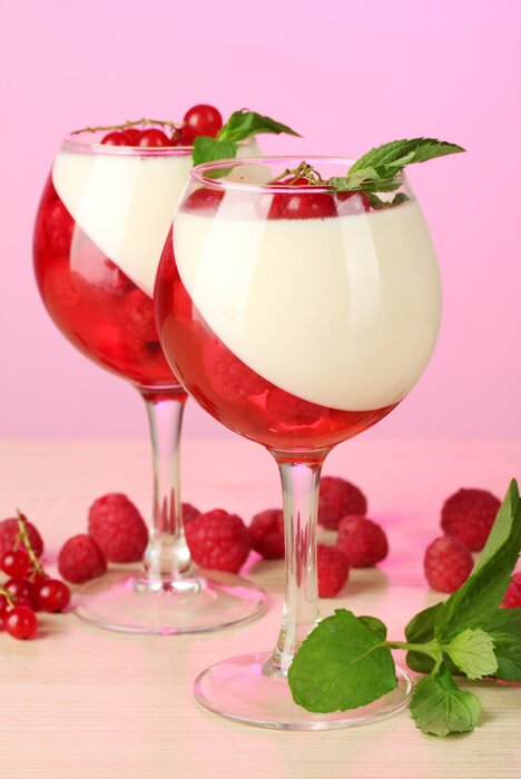 Bild Dessert in Gläsern