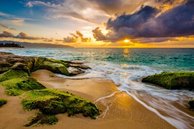 Eine schöne hawaiianische Sonnenuntergang