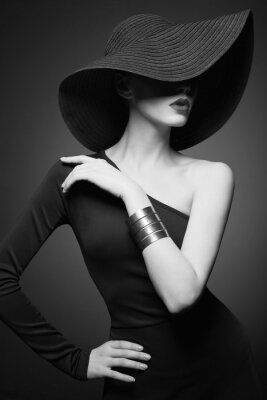 Elegante Dame mit Hut