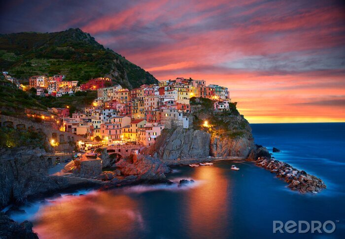 Bild Famous city of Manarola in Italy - Cinque Terre, Liguria