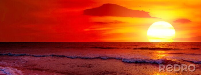 Bild Fantastischer Sonnenuntergang über dem Ozean