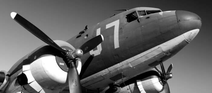 Bild Flugzeug in Schwarz-Weiß