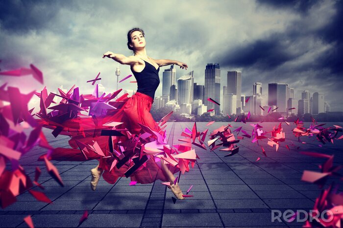 Bild Frau und abstrakte Fragmente