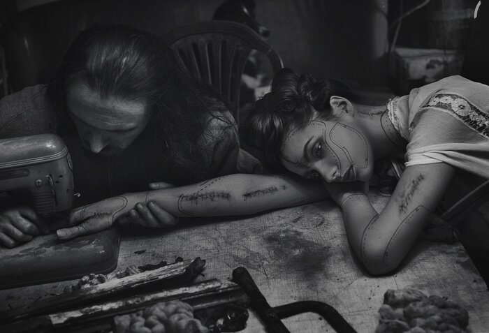 Bild Frau und Schneider