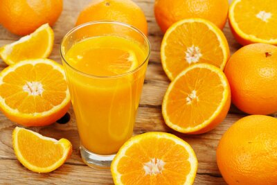 Bild Fruchtgetränk und Orangen