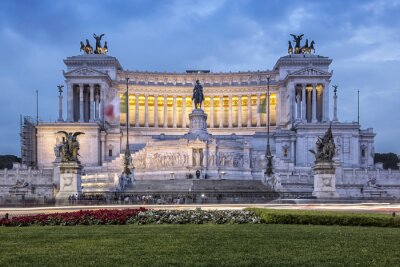 Bild Gebäude von Rom am Abend