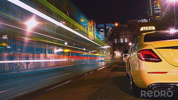 Bild Gelbes Taxi in der Stadt