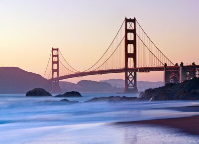 Golden Gate bei Dämmerung