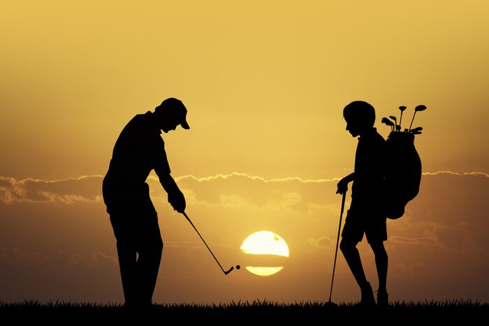Bild Golf beim Sonnenuntergang
