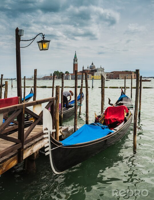 Bild Gondeln am Morgen in Venedig