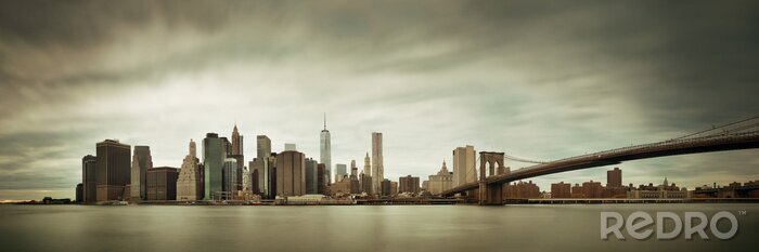 Bild Gräuliche Skyline