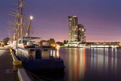 Bild Hafen Gdynia mit Blick auf Sea Tower