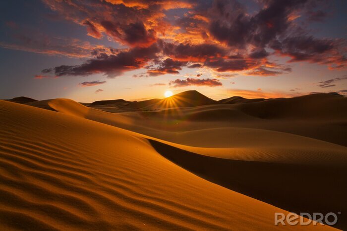 Bild Hohe Wüstendünen in der Sahara