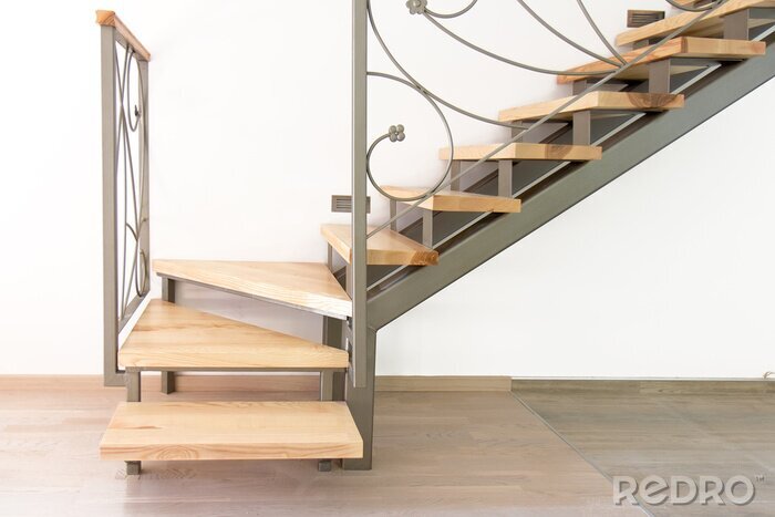 Bild Holztreppe im Wohnzimmer