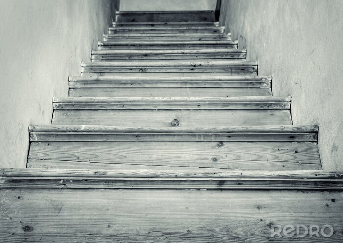 Bild Holztreppe zum Dachboden