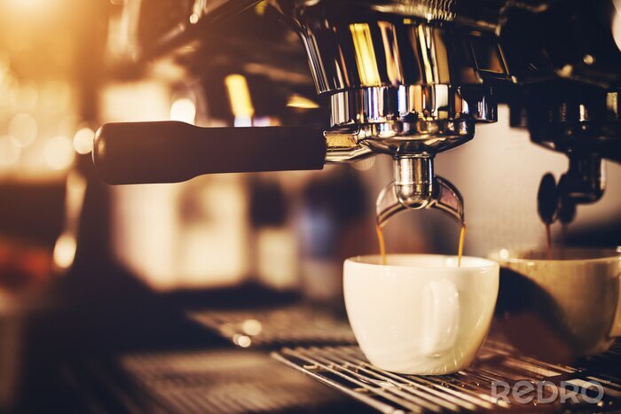 Bild In der Kaffeemaschine zubereiteter Kaffee