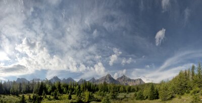Bild Kanadische Landschaft mit Bergen