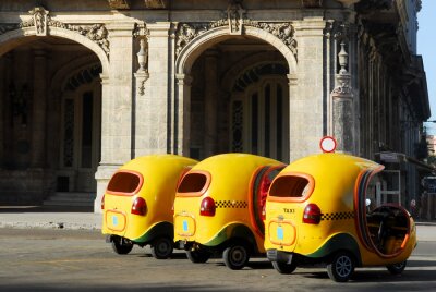 Kleine Taxis in Kuba