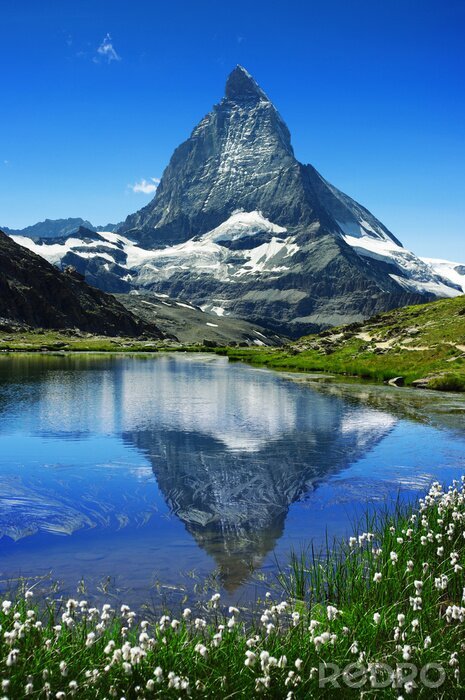 Bild Landschaft des steilen Berges