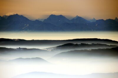 Bild Landschaft mit dichtem Nebel