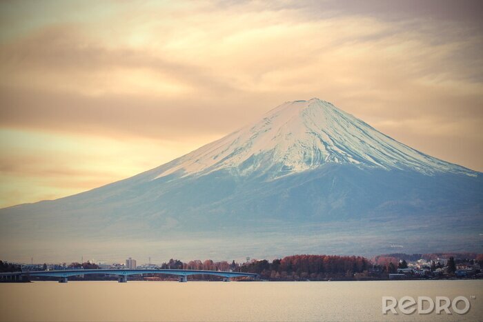 Bild Landschaft mit Fuji-Berg