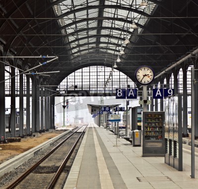 Bild Leerer Bahnhof in Deutschland