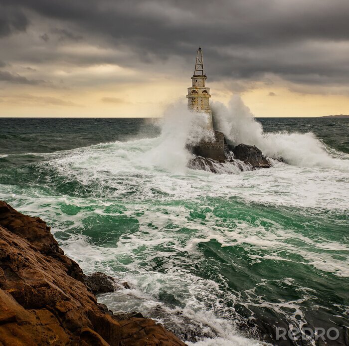 Bild Leuchtturm auf See