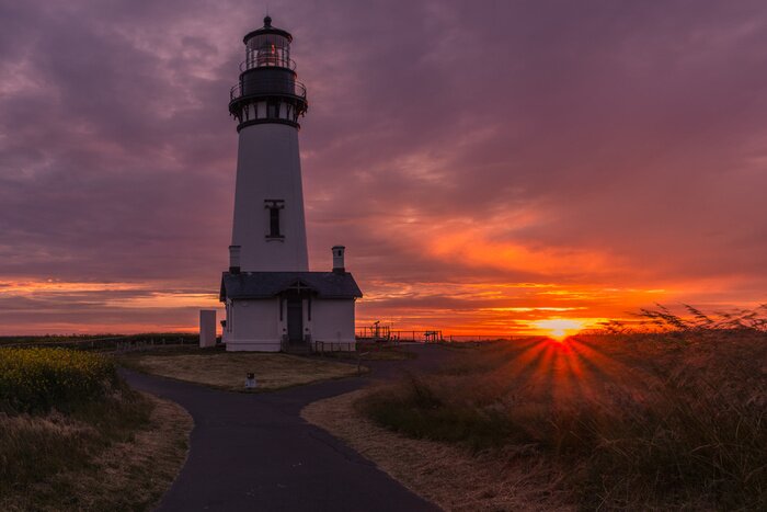 Bild Leuchtturm mit Himmelhintergrund