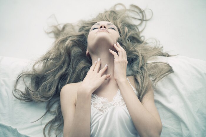 Bild Liegende sinnliche Frau