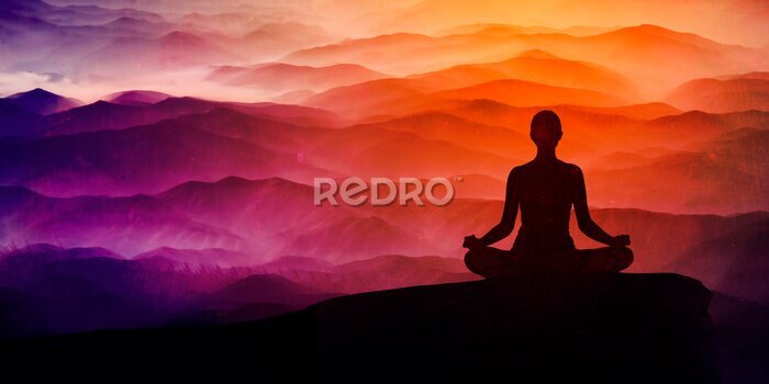 Bild Meditierende Frau auf abstraktem Hintergrund
