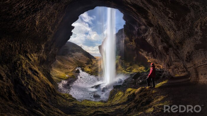 Bild Mensch am Wasserfall