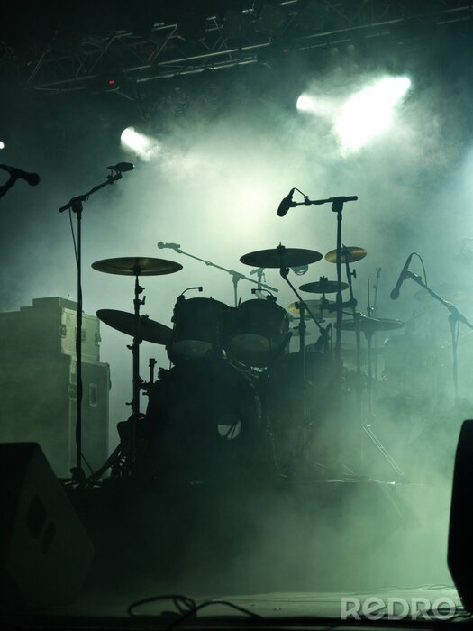 Bild Musik und Schlagzeug auf der Bühne