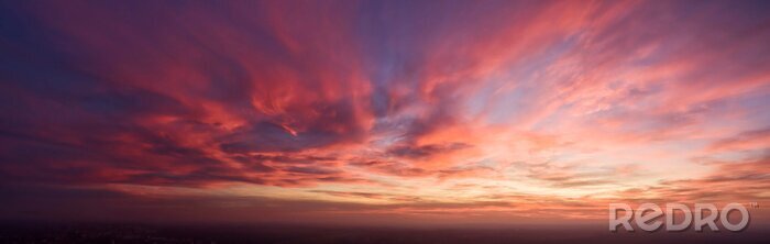 Bild Natürliche Landschaft mit Wolken