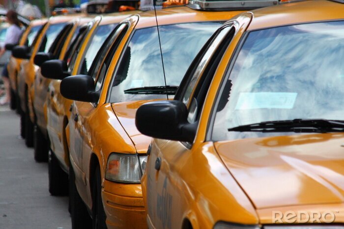 Bild New York City und Reihe von Taxis