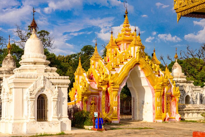 Bild Orientalische buddhistische Architektur