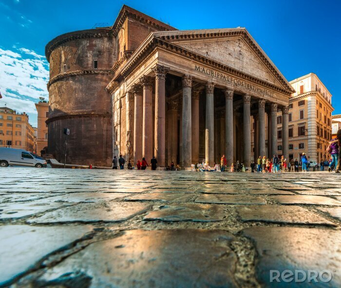 Bild Pantheon aus nächster Nähe