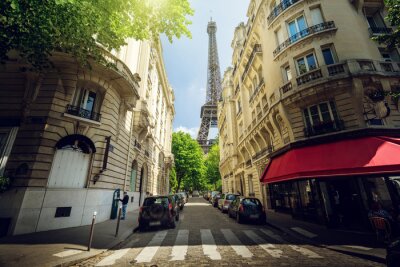 Pariser Straße am Morgen