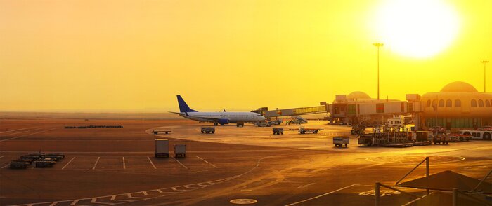 Bild Passagierflugzeuge auf dem Flughafen