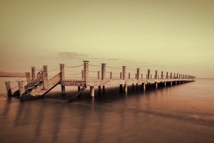 Bild Pier im Wasser